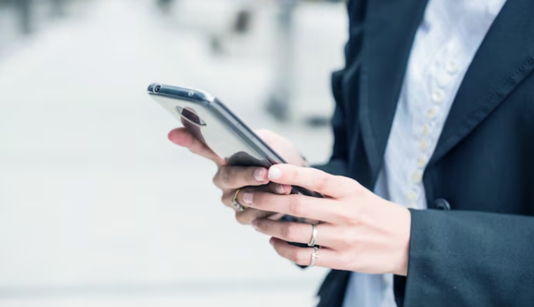 消费电子与便携设备