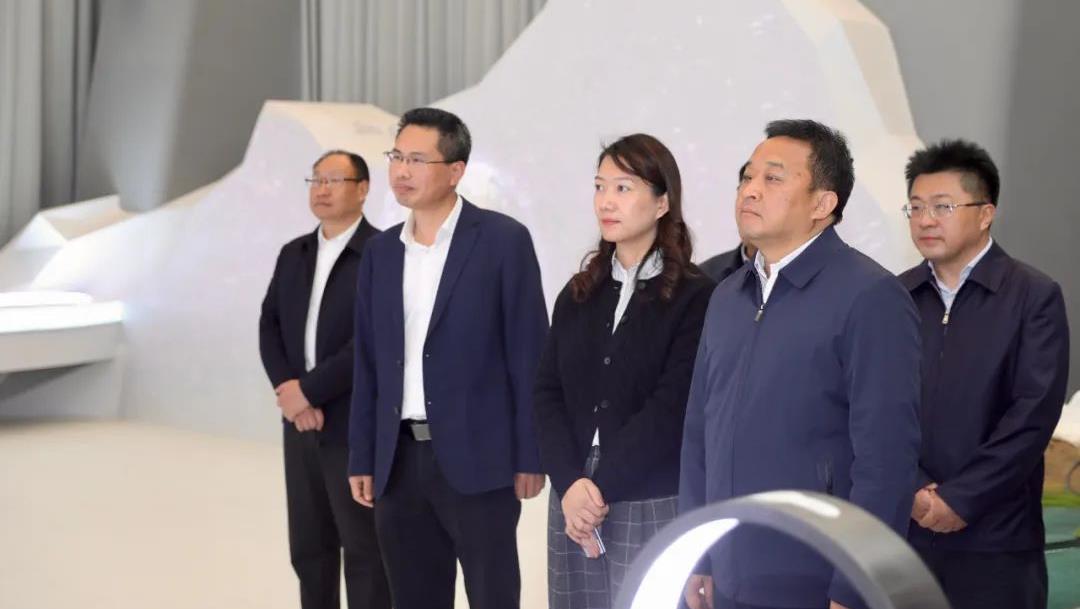 遂宁市委常委、遂宁市人民当局常务副市长江彬一行到访tyc86太阳集团锂业